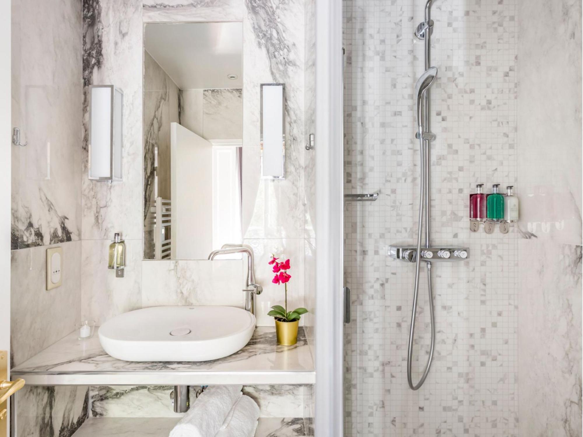 Merveil - Luxury Suite - Marais - Antoine I ปารีส ภายนอก รูปภาพ