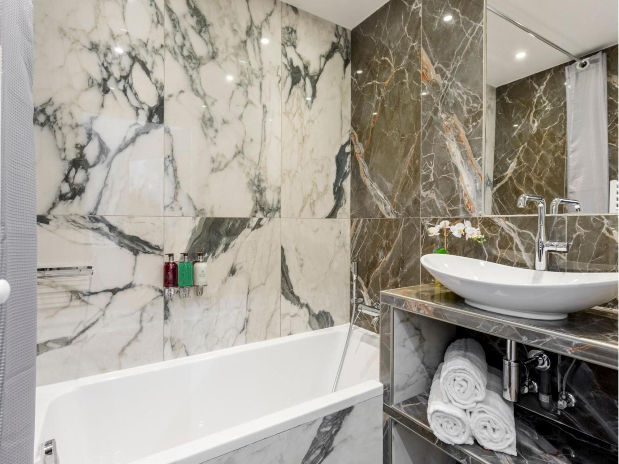 Merveil - Luxury Suite - Marais - Antoine I ปารีส ภายนอก รูปภาพ